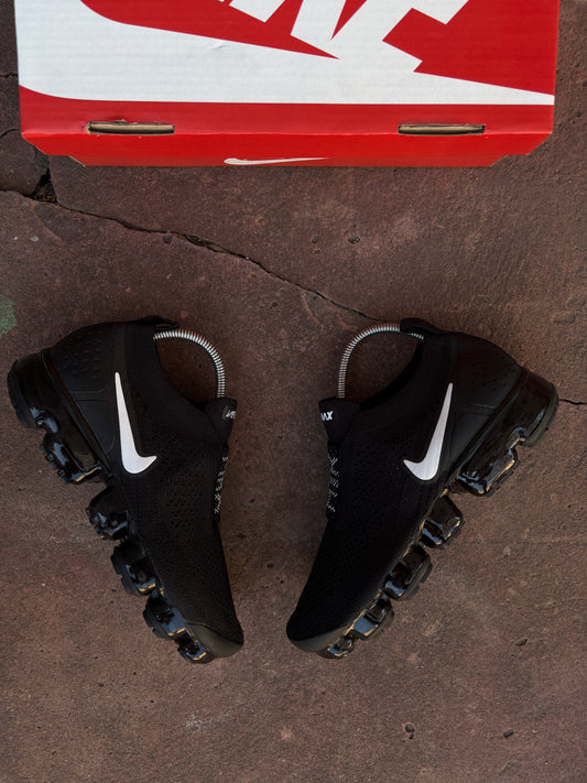 Vapor Max 2.0 flink black and white