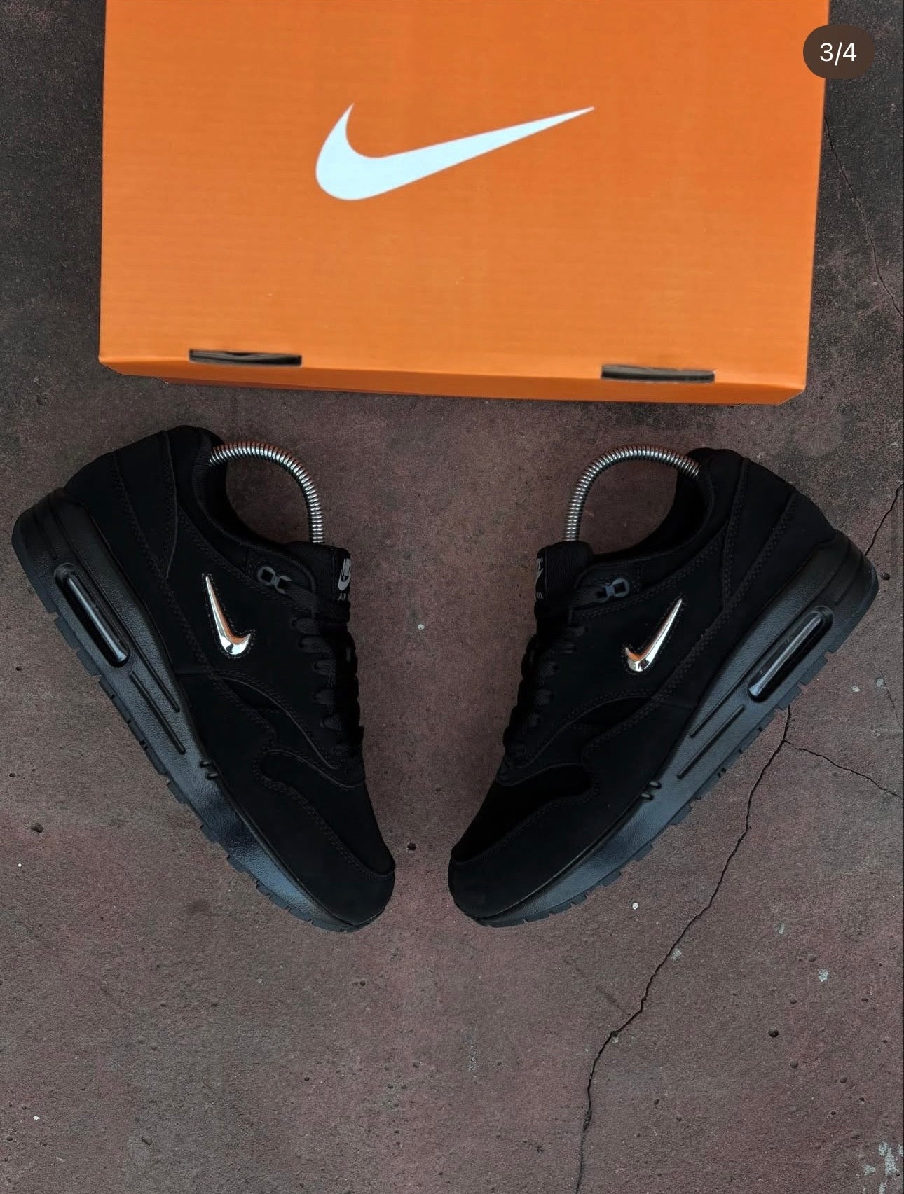 Air max 1 full black