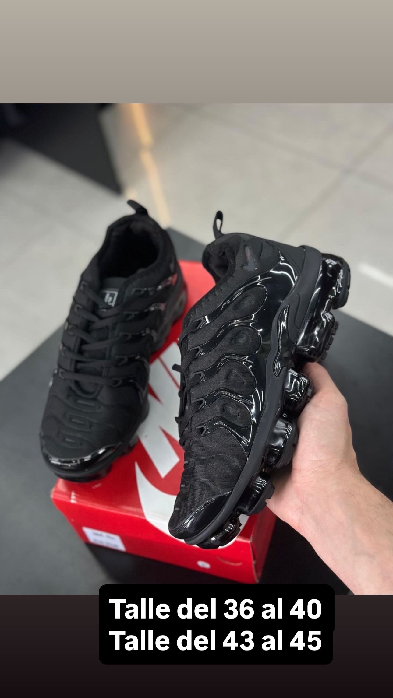 Vapor Max plus full black