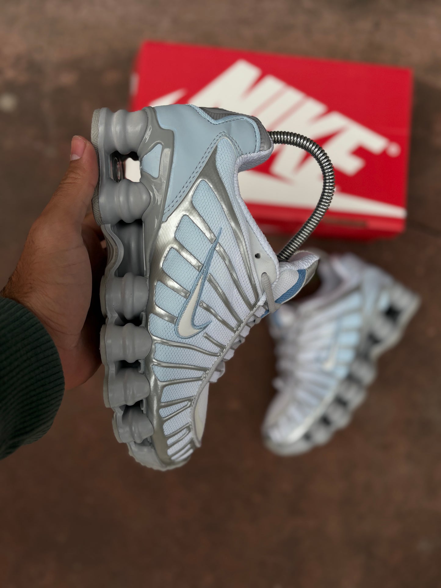 Air Max Shox grey
