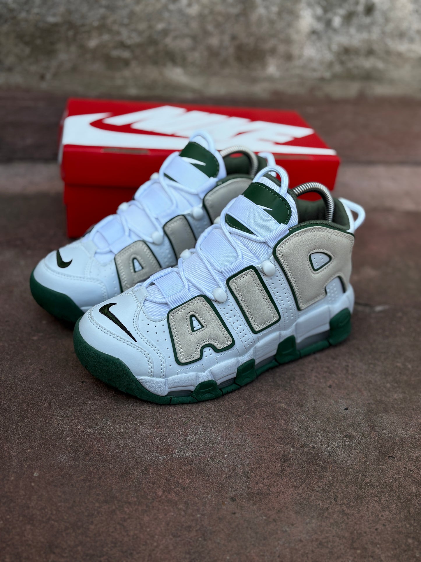 Up tempo green and white
