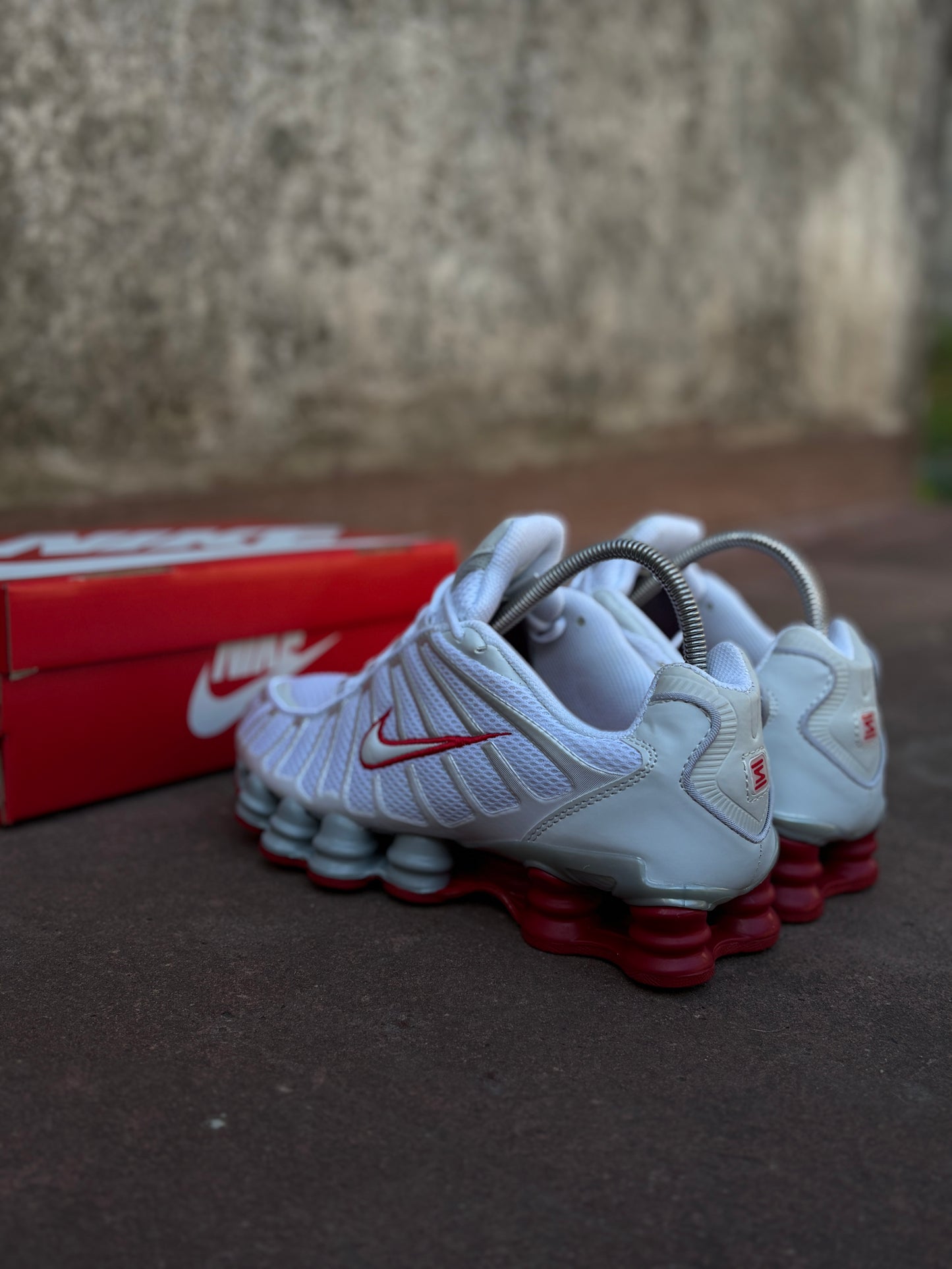 Air Max SHOX red