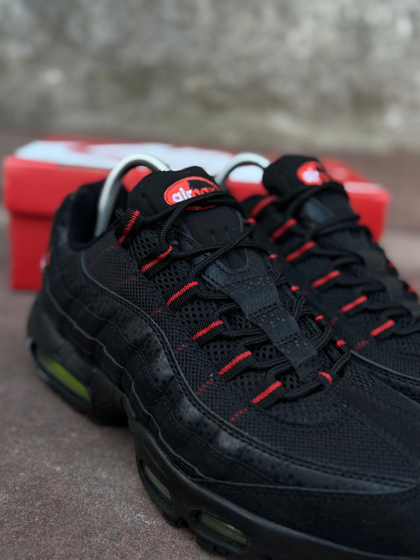 Air Max 95 black and grenred