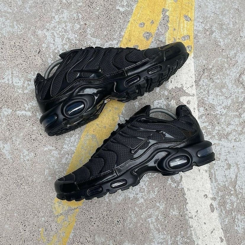 Air Max TN full black
