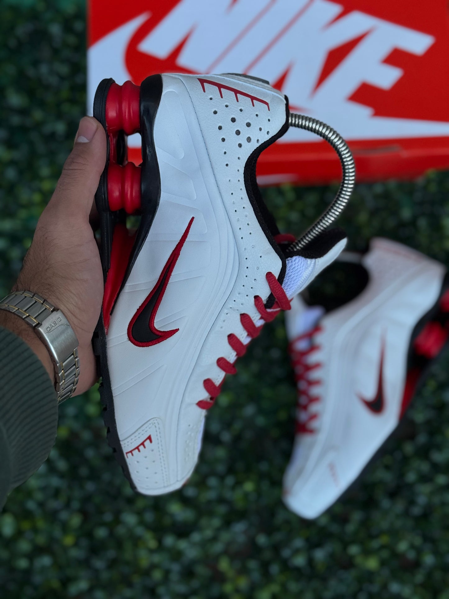 Nike shox r4