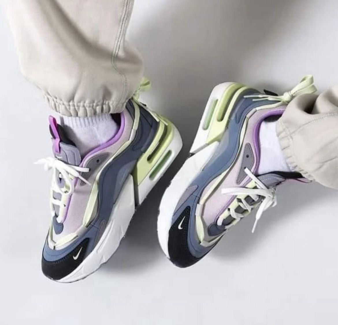 Air Max Furyosas lila